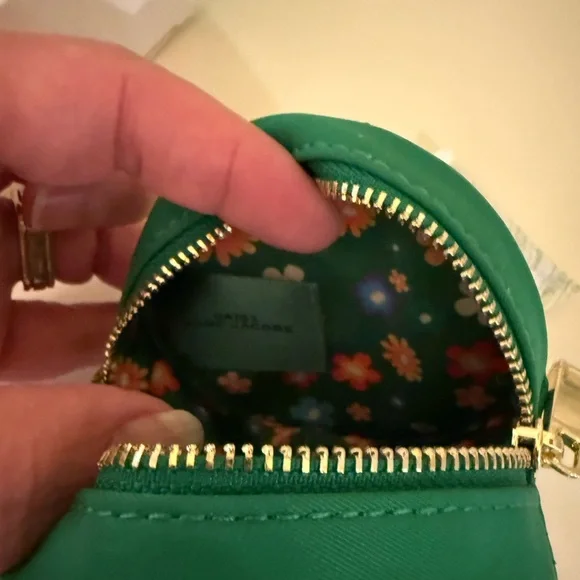 Marc Jacobs Green Floral Pouch and Coin Case - Picture 3 of 4